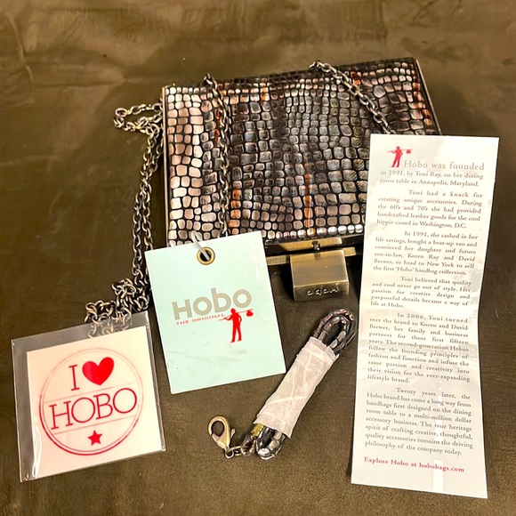 NWT HOBO Alligator crocodile clutch - Picture 4 of 10